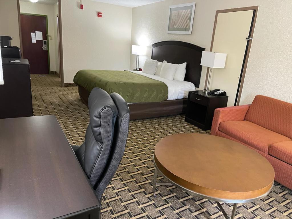 Quality Inn Vincennes Luaran gambar